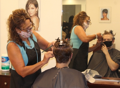 Photo Review gallery image from the Hair Studio