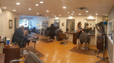 Photo Review gallery image from the Hair Studio